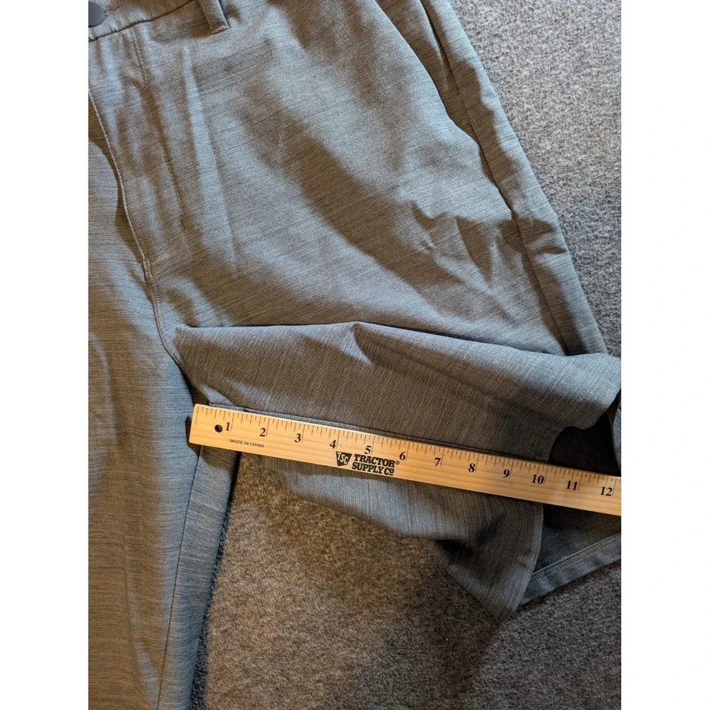 Hurley Shorts Mens Nike Dri-FIT Gray Chino Size 34 Performance Casual Golf